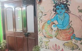 Sandhya Guest House Varanasi Near Ganga River